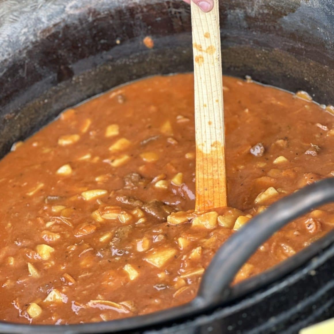 fasole la ceaun de la restaurant La ceaun. Restaurante din Brașov