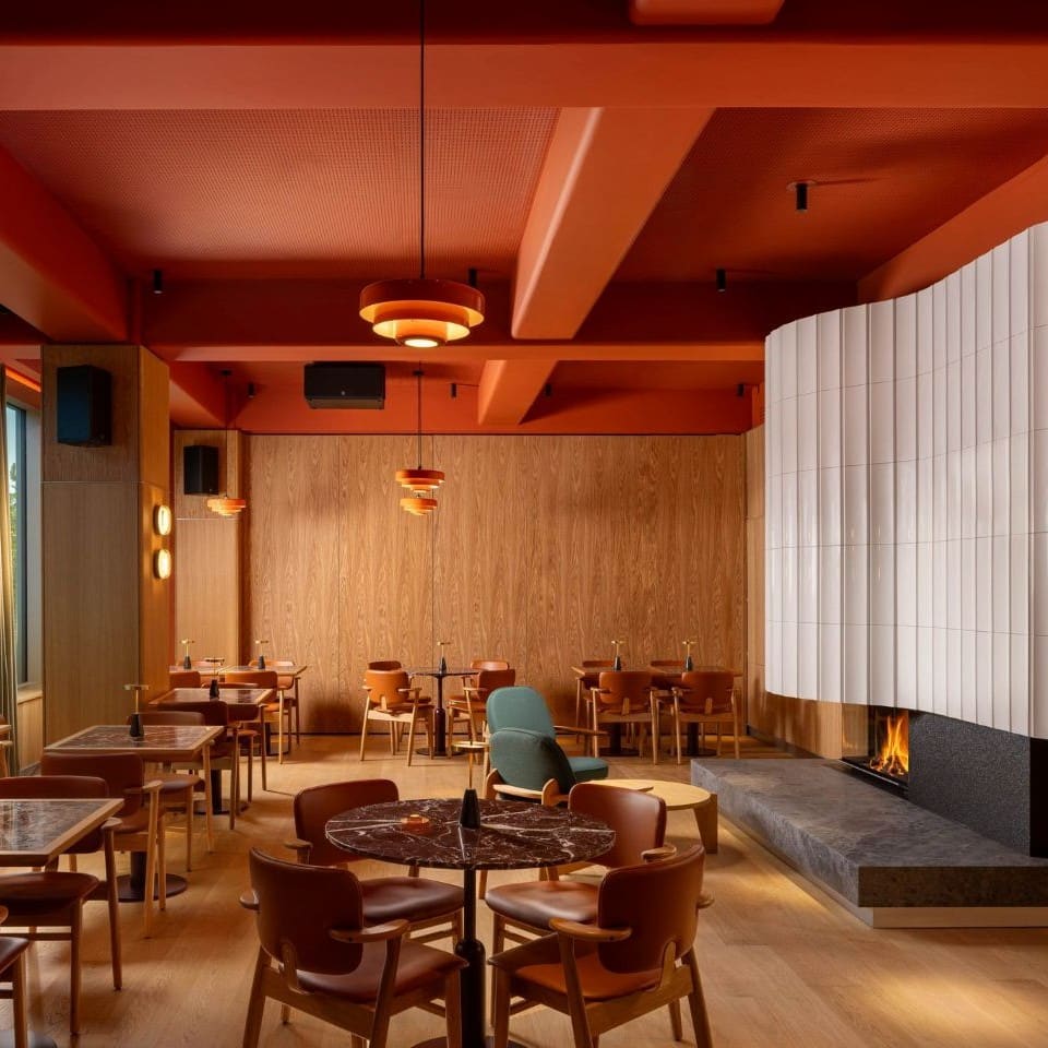 Imagine din interiorul restaurantului Panoramic. Restaurante Brasov