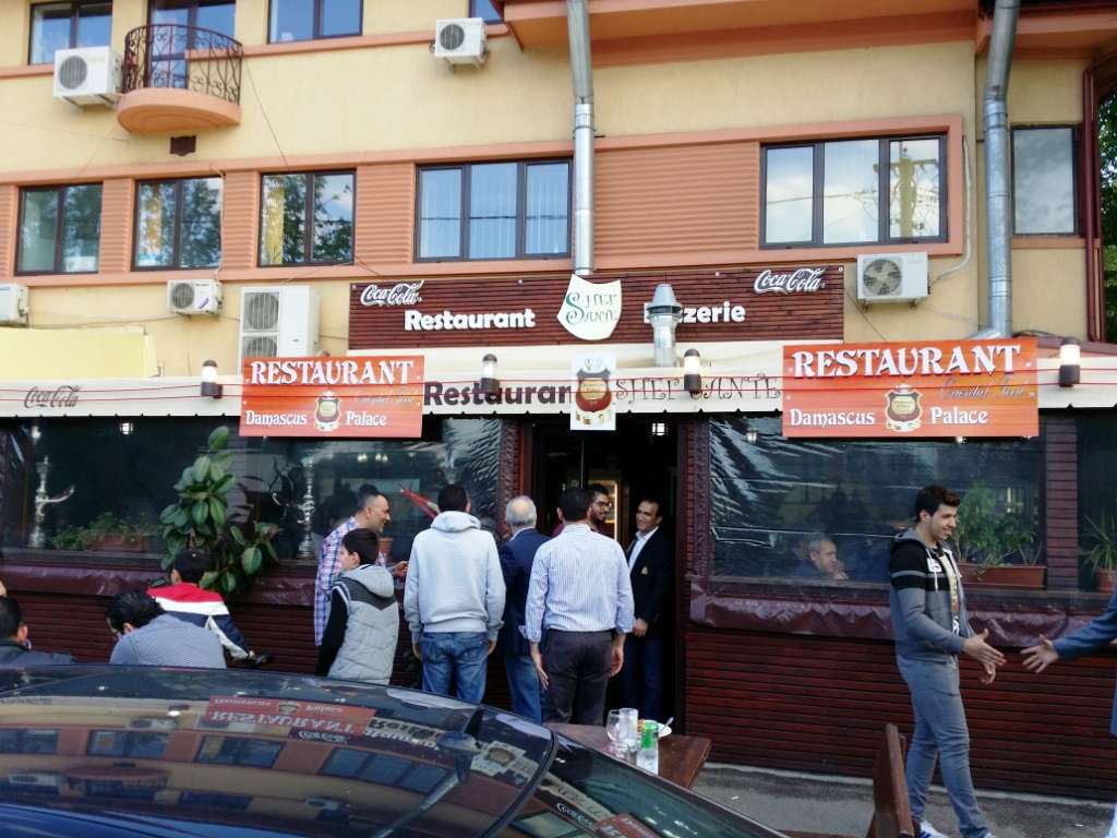 Ahmad Hammadi si-a deschis un restaurant arabesc pe bulevardul Basarabia