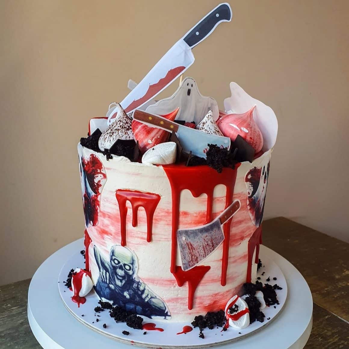 tort de Halloween de la Bakings Bucuresti. Dulciuri de halloween