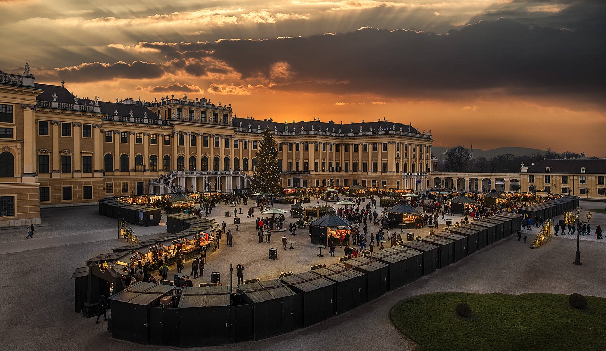 Piața de Advent al Palatului Schönbrunn Piața de Crăciun Christkindlmarkt Viena