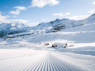 Top 3 stațiuni unde să mergi la schi în Franța
