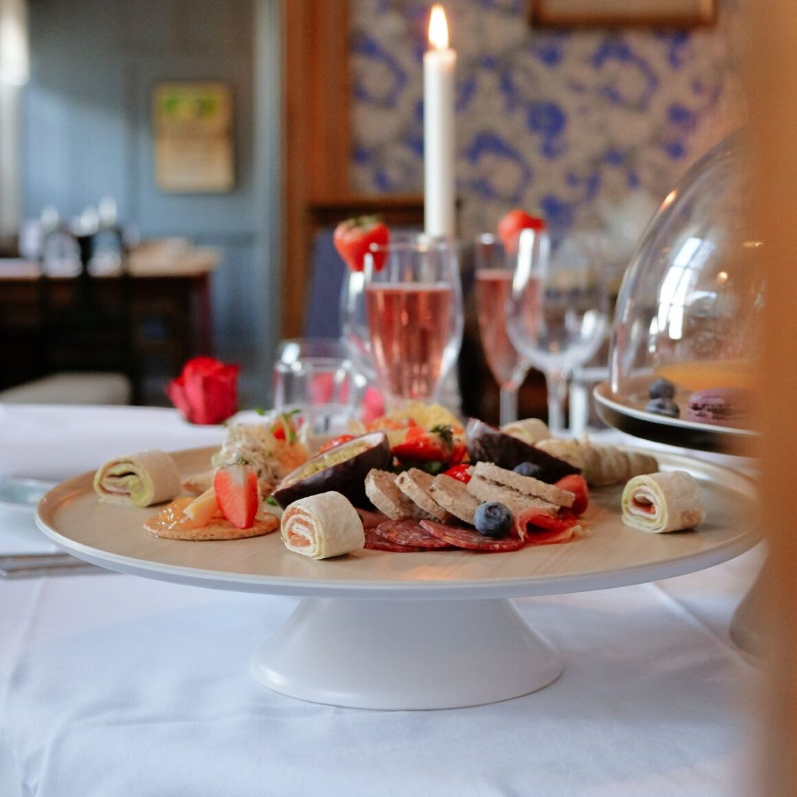 Aperitivele restaurantelor din Hunderfossen sunt o optiune perfecta dupa o repriza de sanius pe partiile din jur