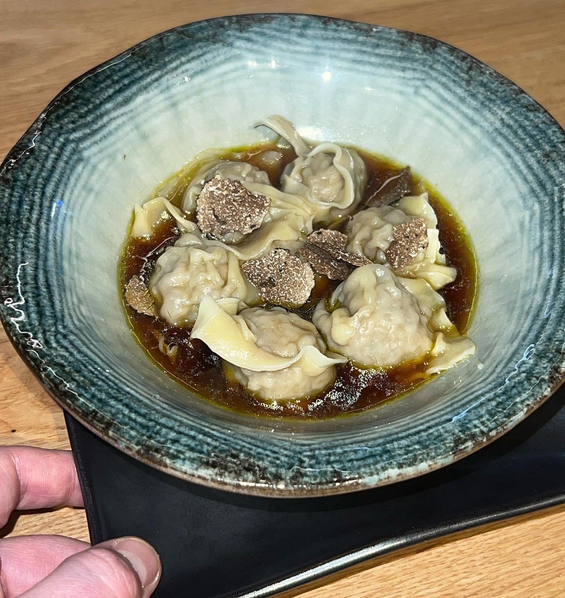 supa de galuste umplute, cu ciuperci, la Ruka Izakaya