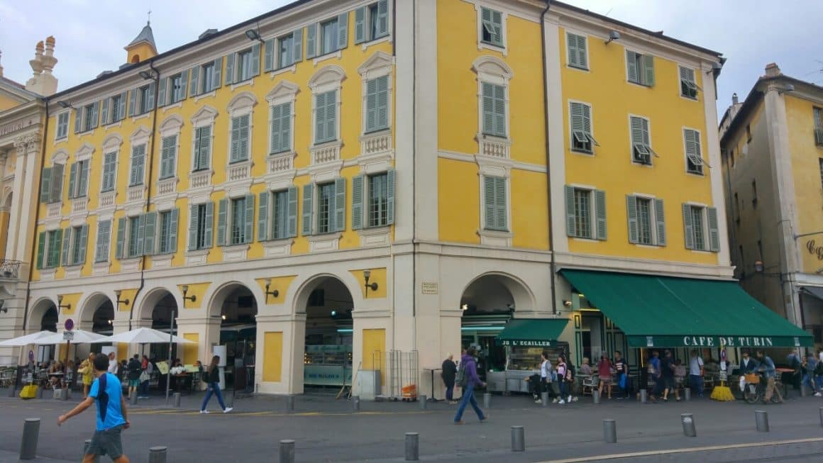 restaurant Cafe de Turin unde să mănânci în vacanță la Nisa