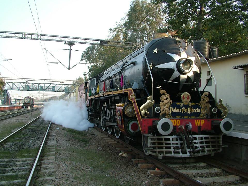 Trenul Palace on Weels India. trenuri internaționale de lux