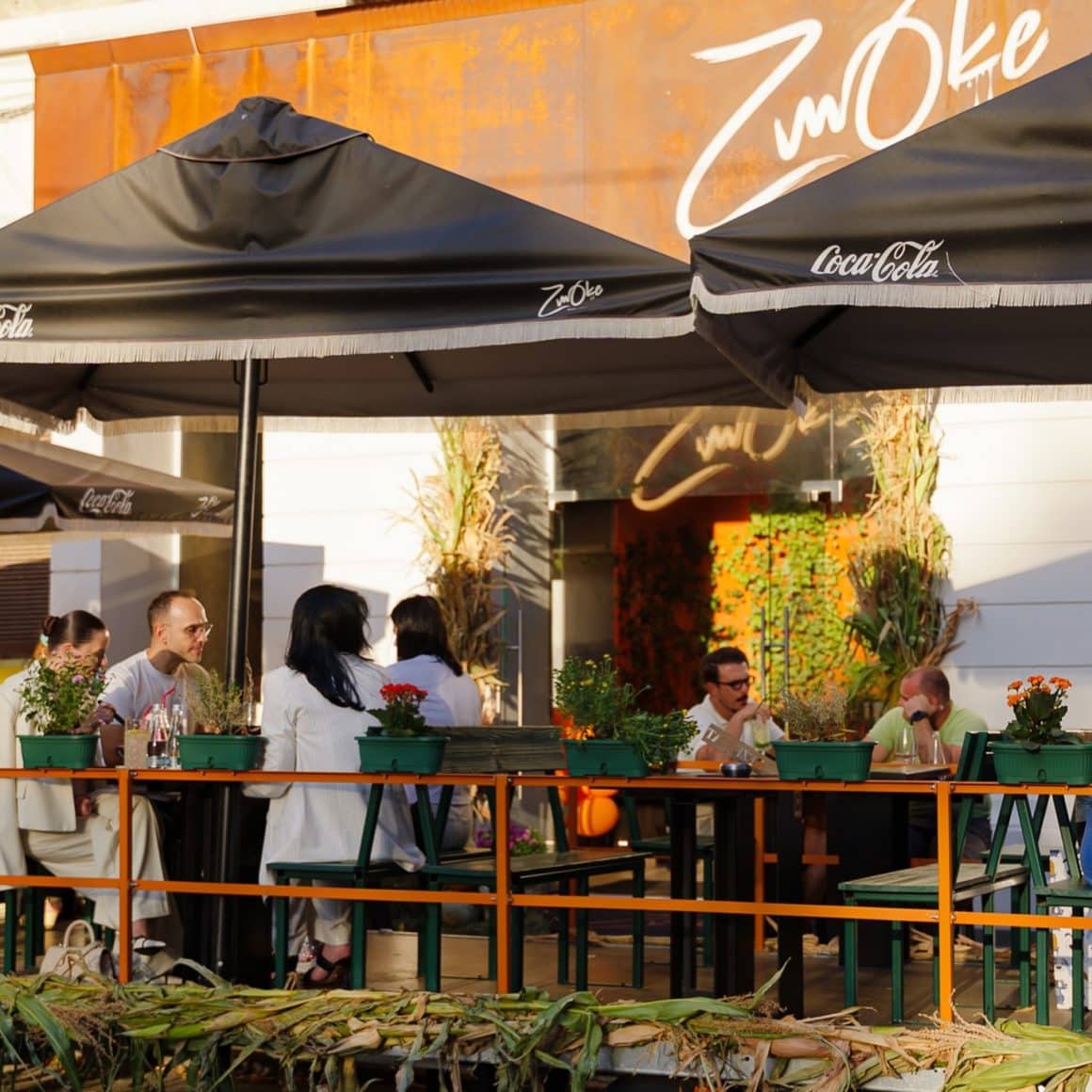 Zmoke, steakhouse în București cu terasă cool, perfectă pentru seri relaxate în centrul orașului.