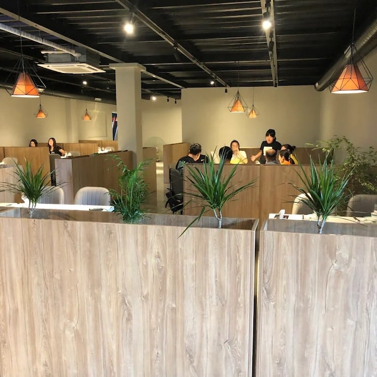 Imagine din interiorul restaurantului Shuyu București. 