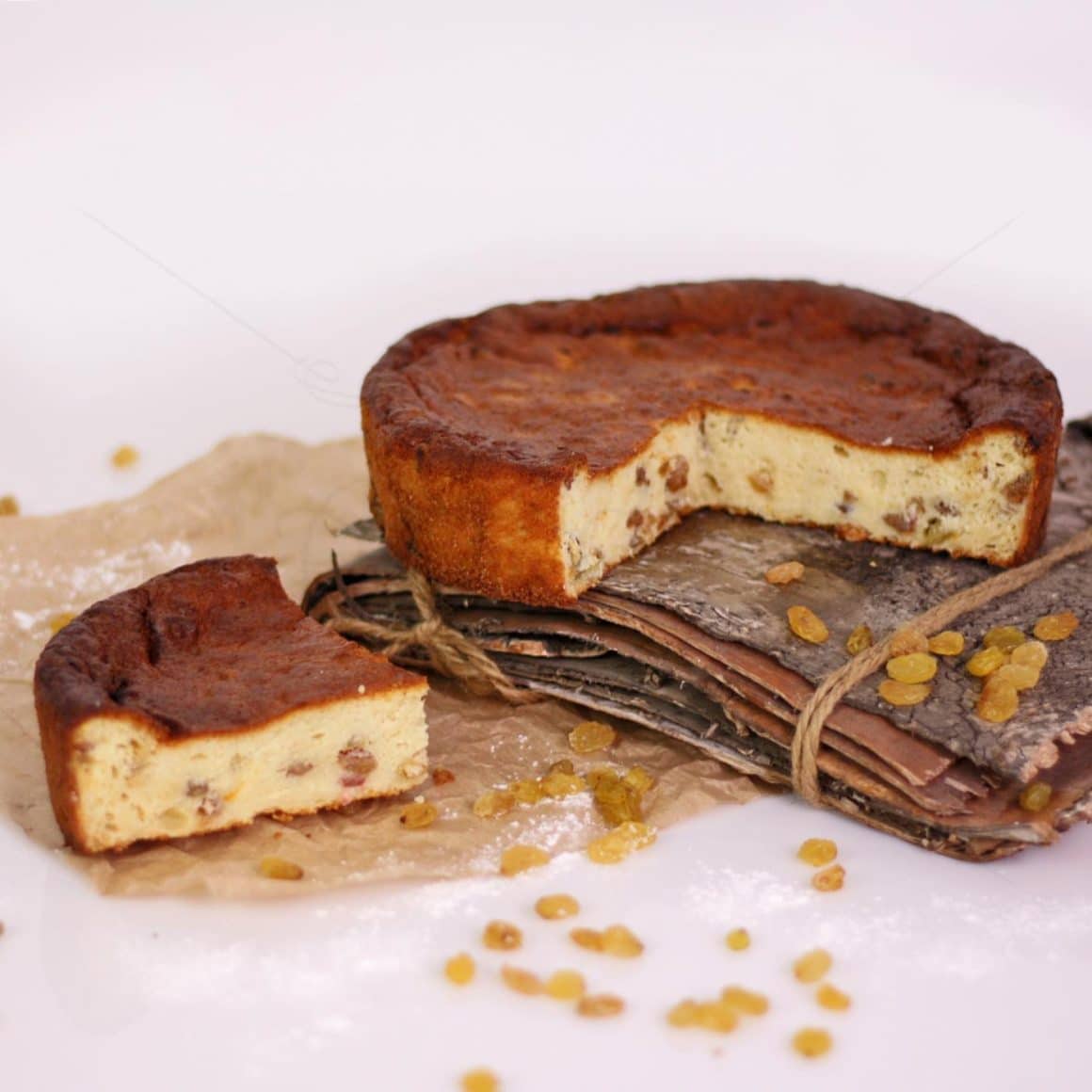 pască cu brânză de la cofetăria Armand. De unde comanzi pască și cozonac de Paște