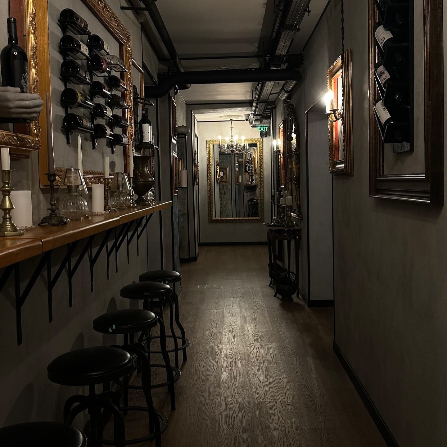 Top 10 wine bars din București unde savurezi cele mai bune vinuri ...