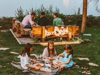 8 restaurante cu meniu pentru copii (ca de Back to School)