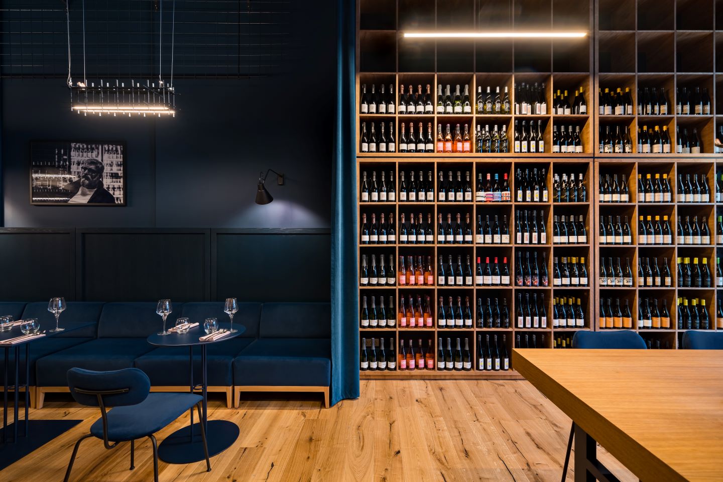 Top 10 wine bars din București unde savurezi cele mai bune vinuri ...