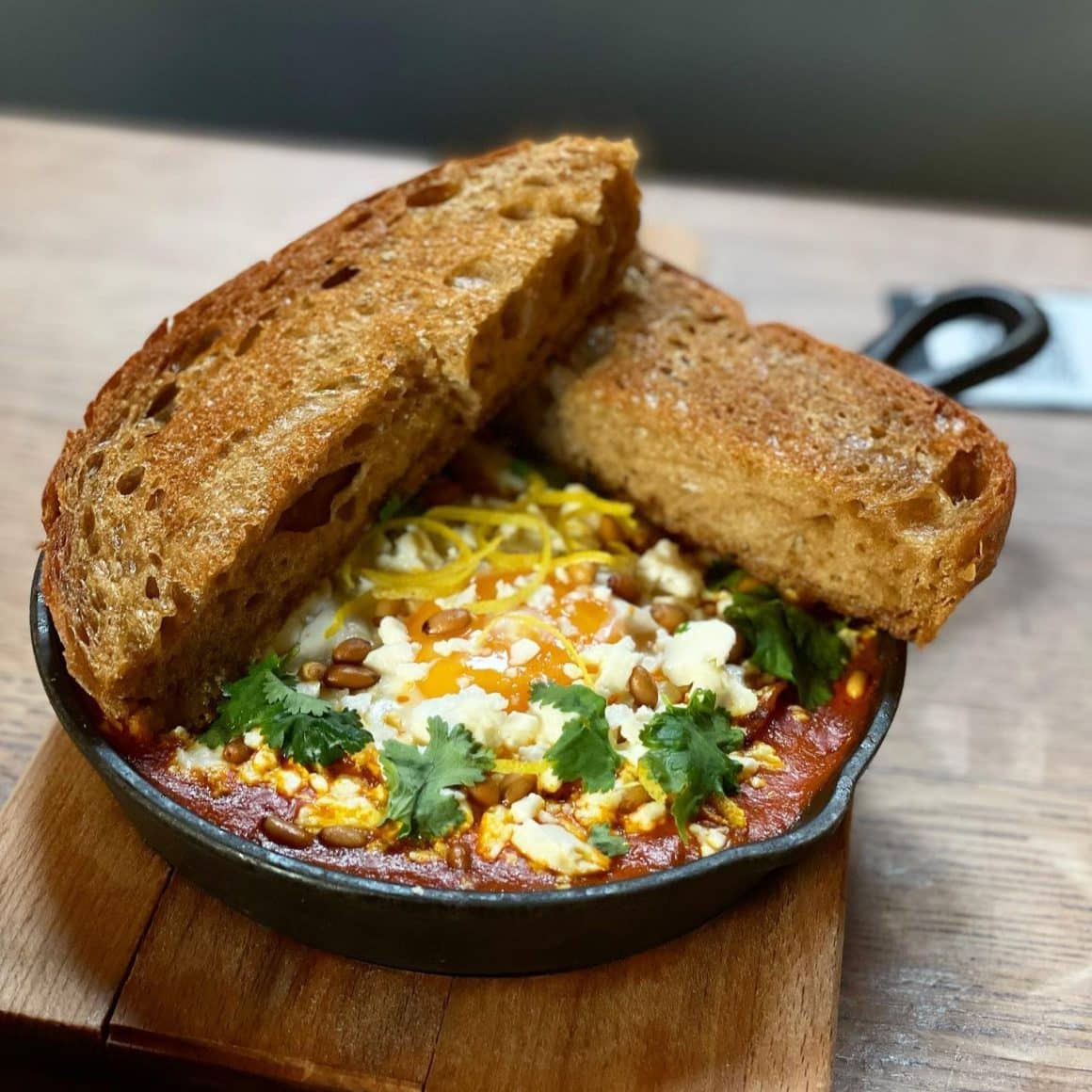 shakshuka de la Frudisiac. Brunch București