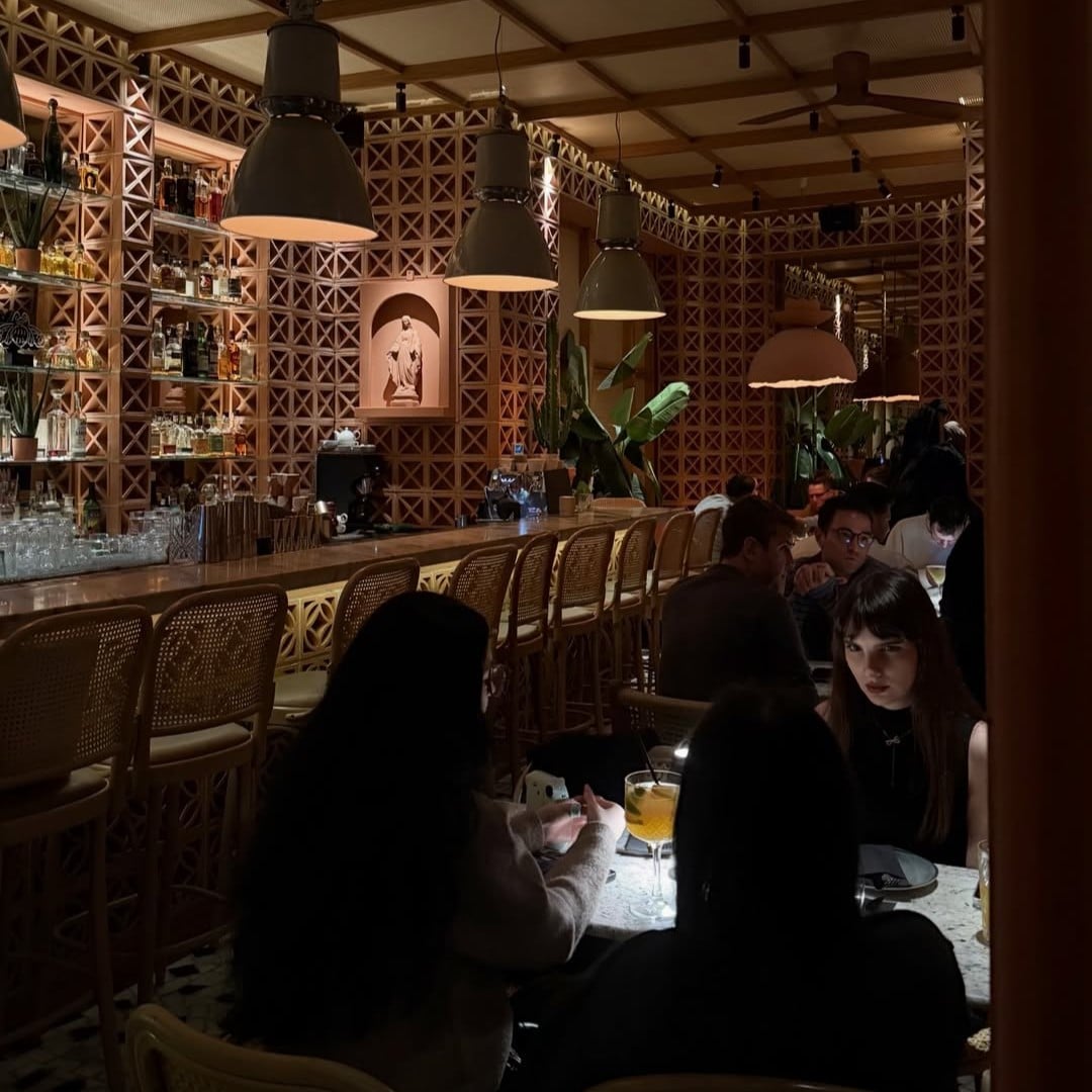 Imagine din interiorul restaurantului Condesa. Restaurante Calea Victoriei
