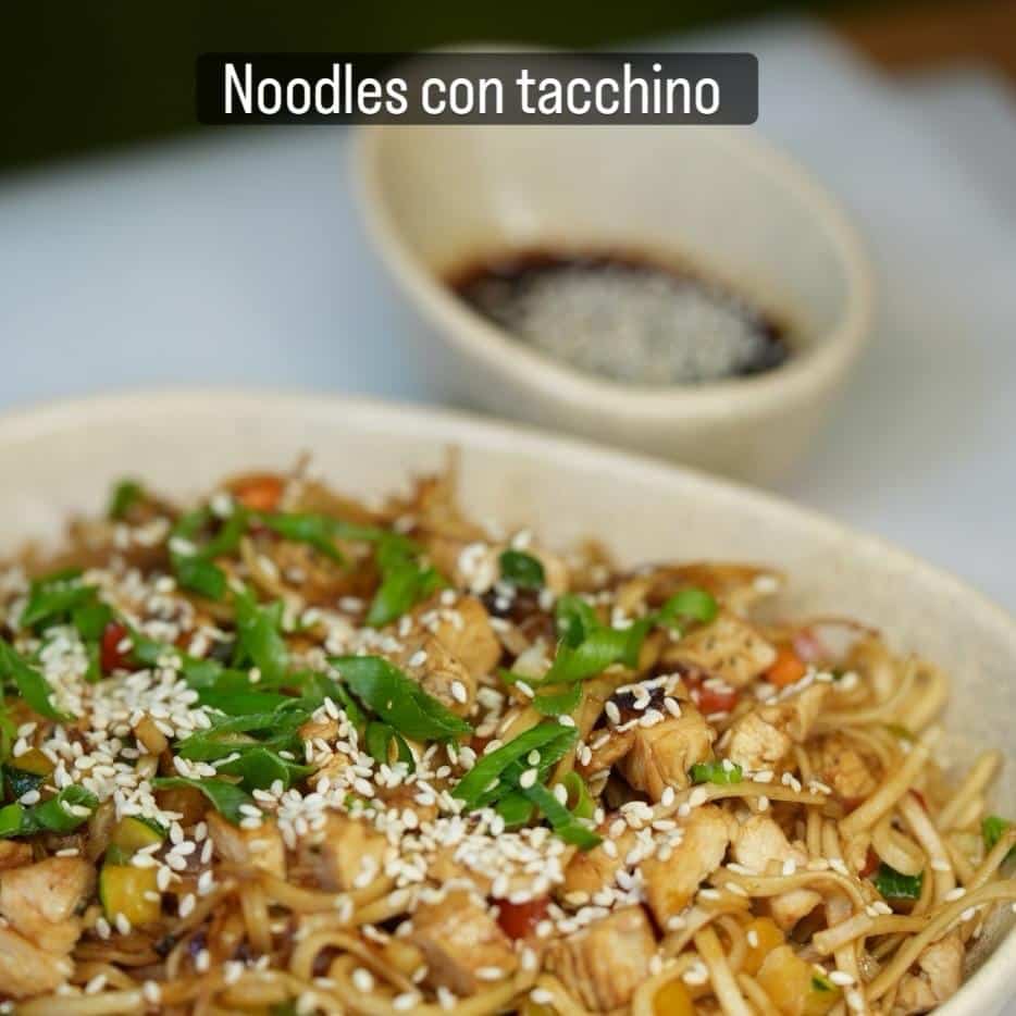 noodles cu tacchino de la Il Tacchino. restaurante de pe Calea Victoriei