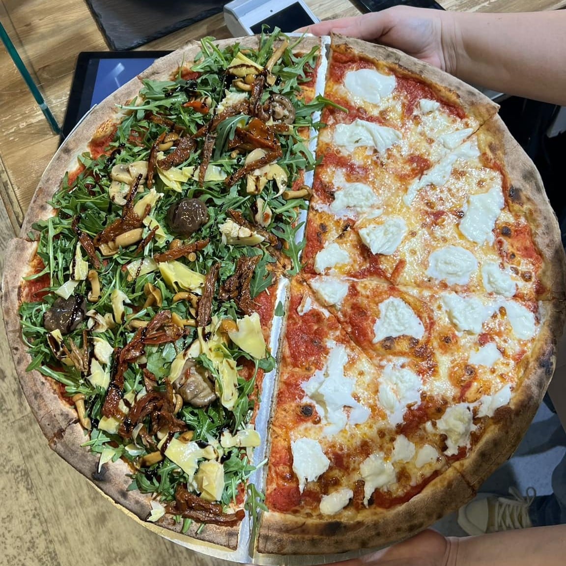 cea mai bună pizza din București. Antica Pizza