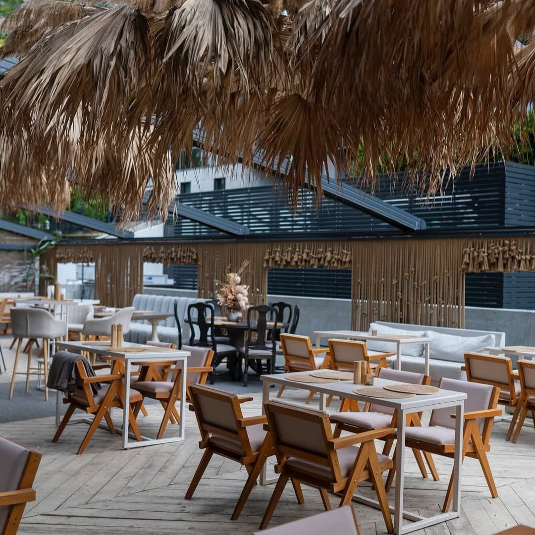 terasa restaurantului Medusa București