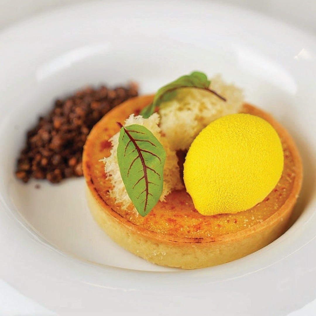 Lemon Tart de la Akos Restaurant București