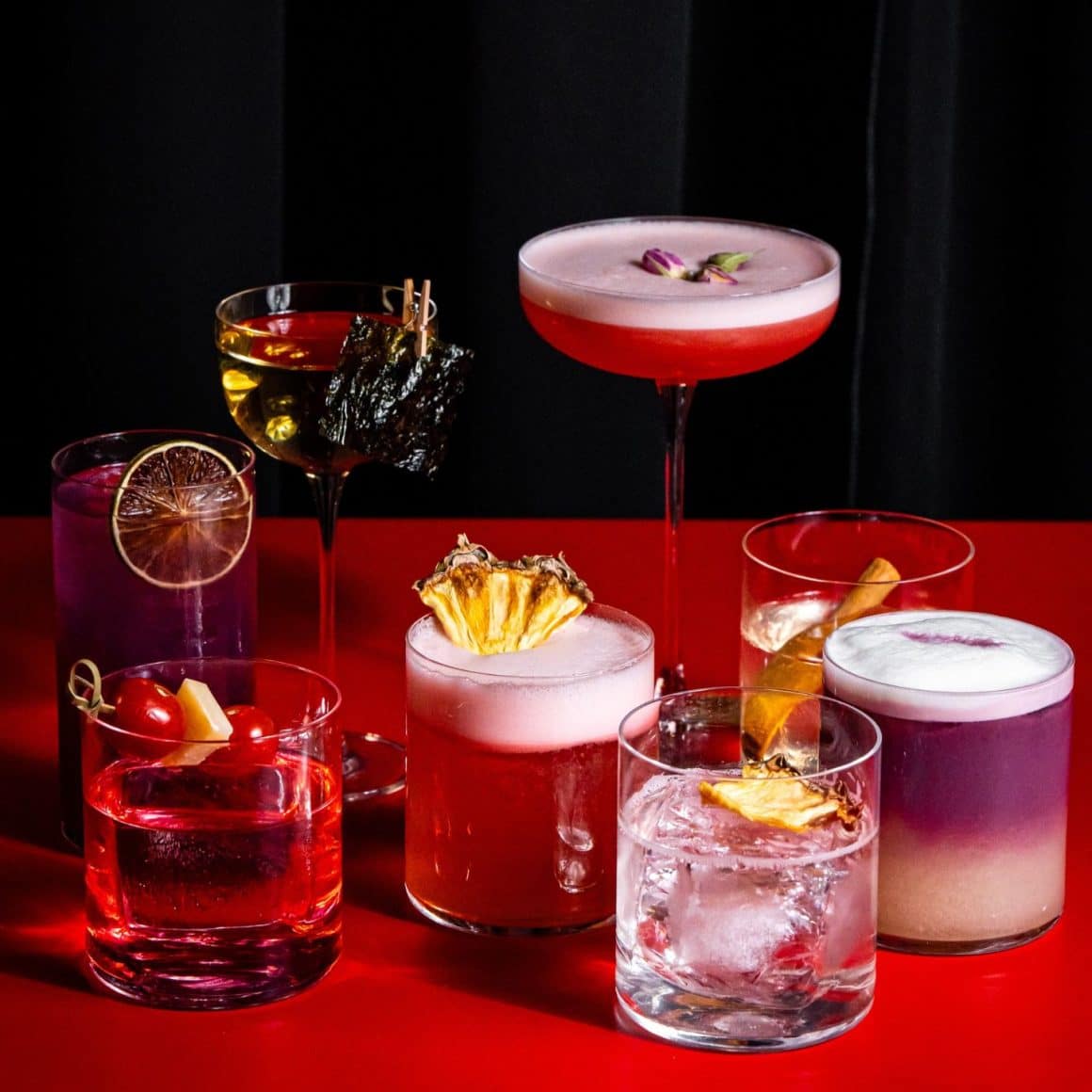 Cocktailuri de la Bartini Rooftop Bar din Bucuresti