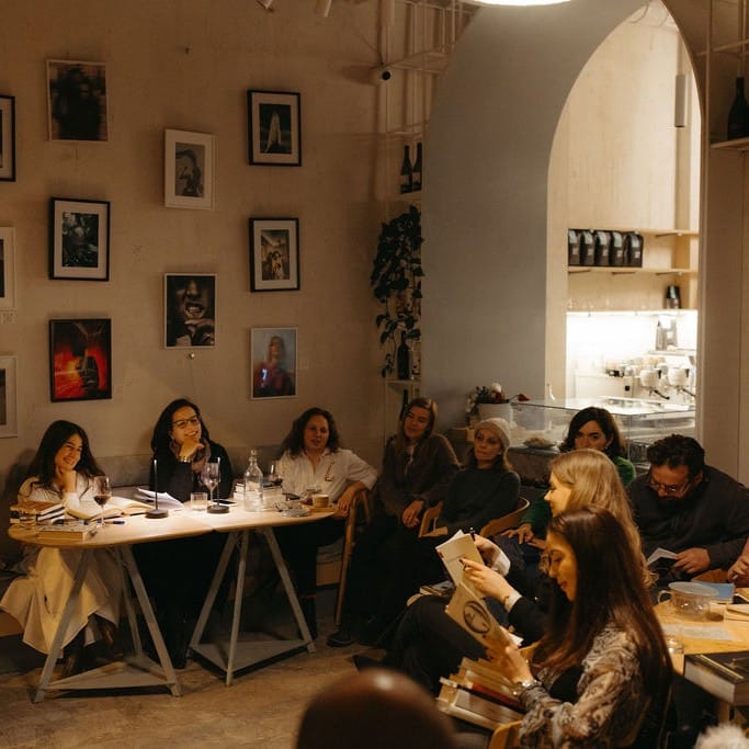 Club de carte la Sip Coffee & Wine Bar