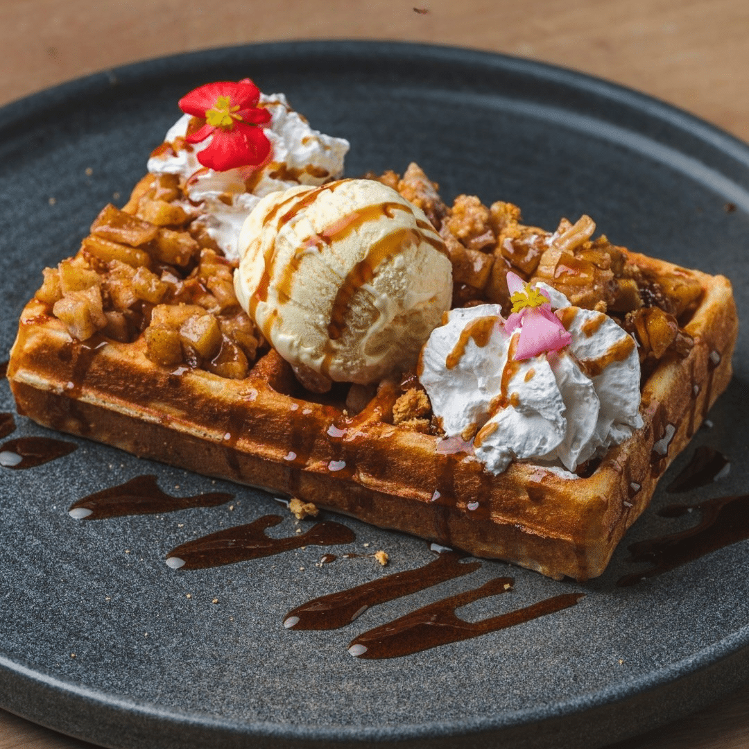 apple pie waffle de la Bryo Apettite București