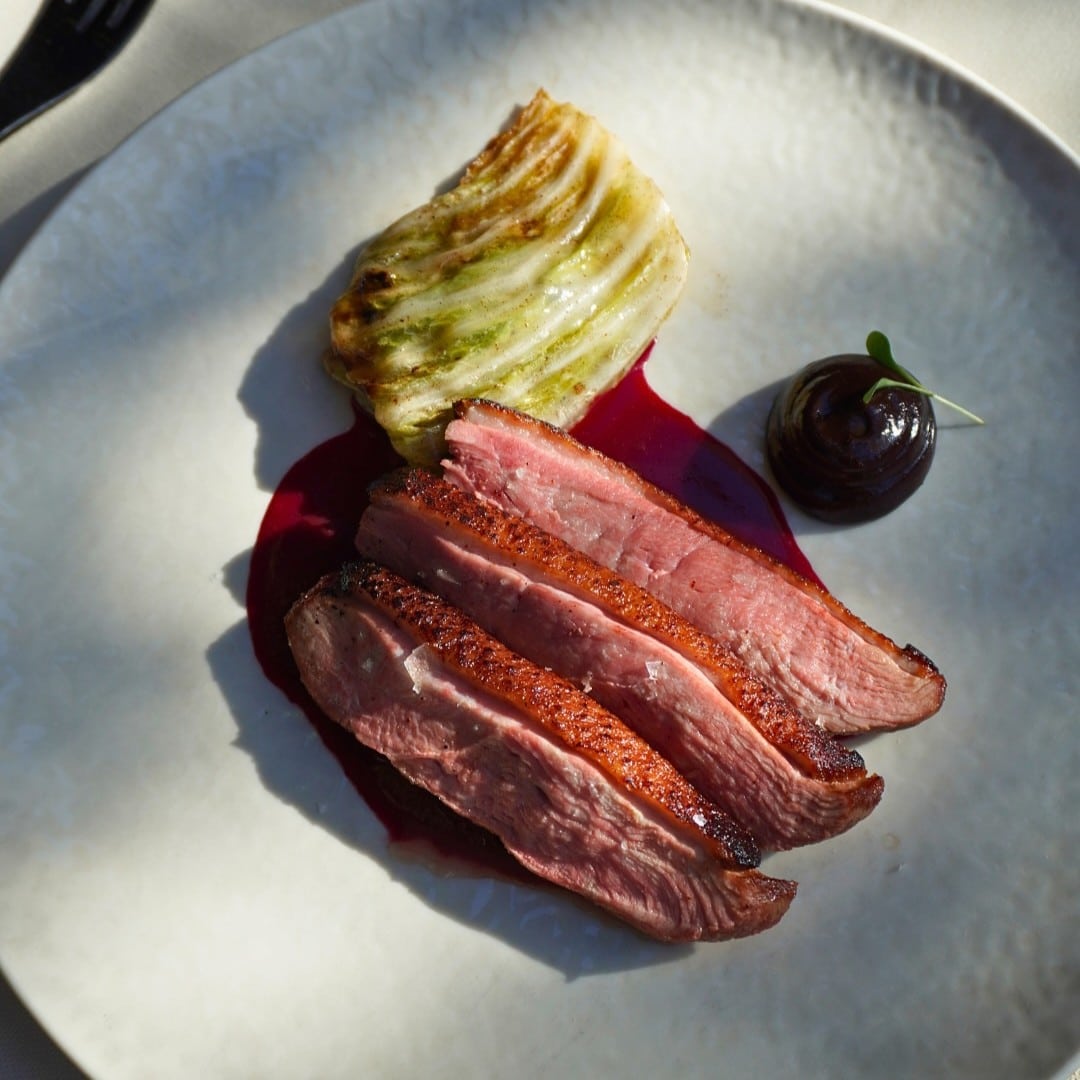 piept de rață confiată. Noutăți în meniurile de toamnă de la Sciccheria