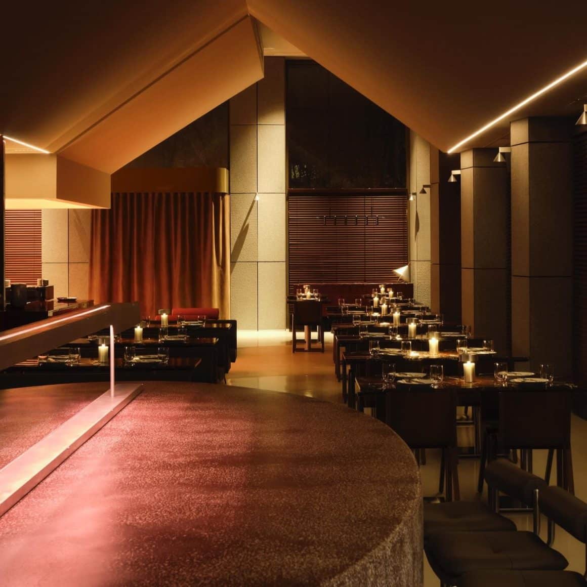 Imagine din cadrul restaurantului JMillo6, unul din cele mai instagramabile date spots din București unde să ieși la o cină romantică