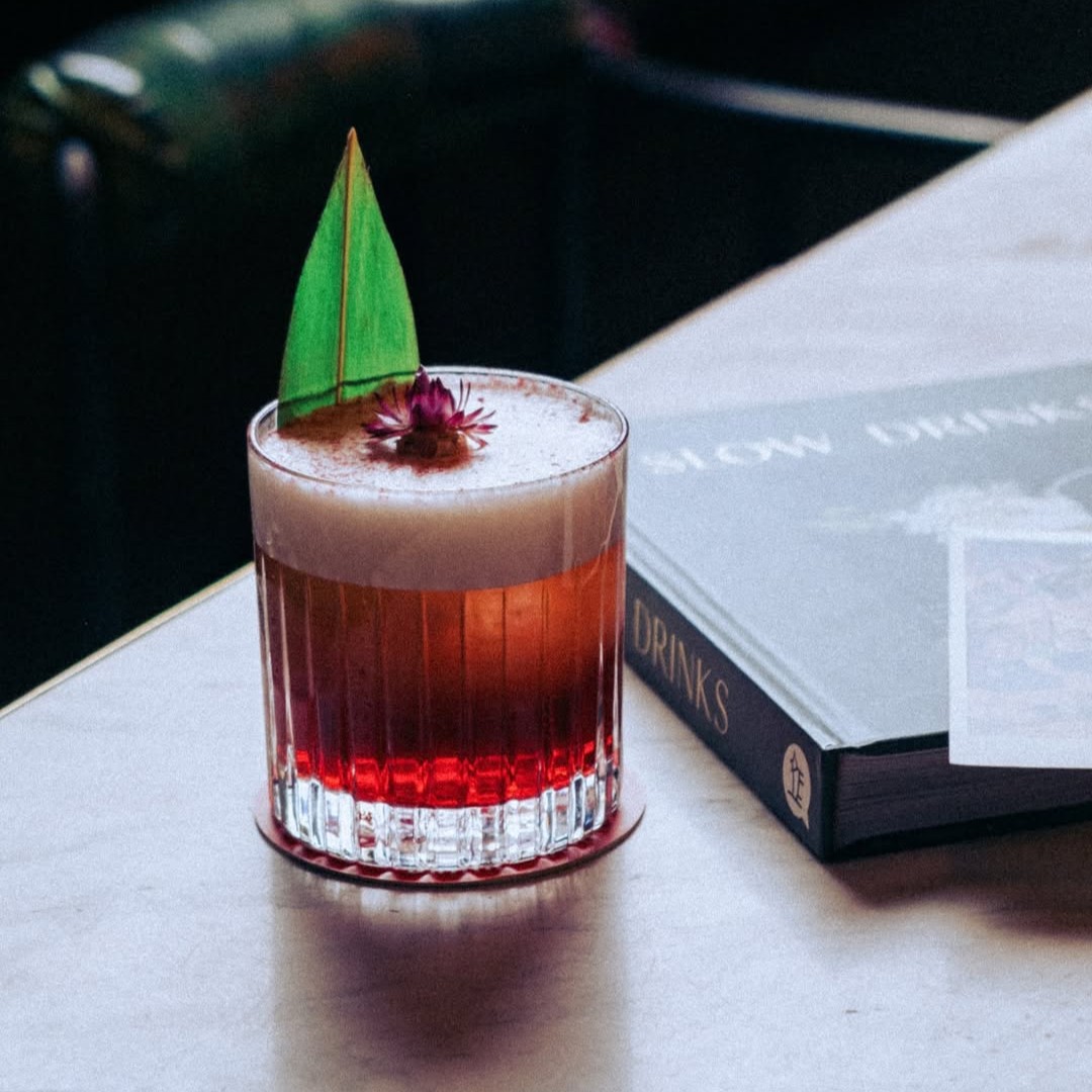 Tiki Negroni Zero de la Negroni aperitivo bar București. Mocktailuri București. Cocktai fără alcool