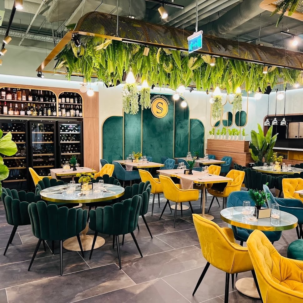 Imagine din cadrul restaurantului Sciccheria Rosetti, unde să ieși de Ziua Îndrăgostiților