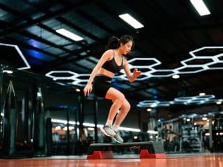 7 recomandări pentru persoanele cu activitate fizică intensă