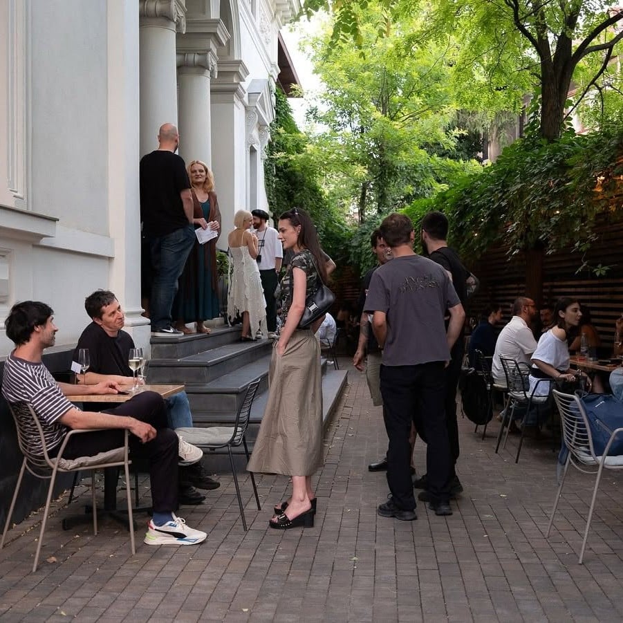 Point Art Hub - Best Brunch Spot Restaurant Battle Restograf